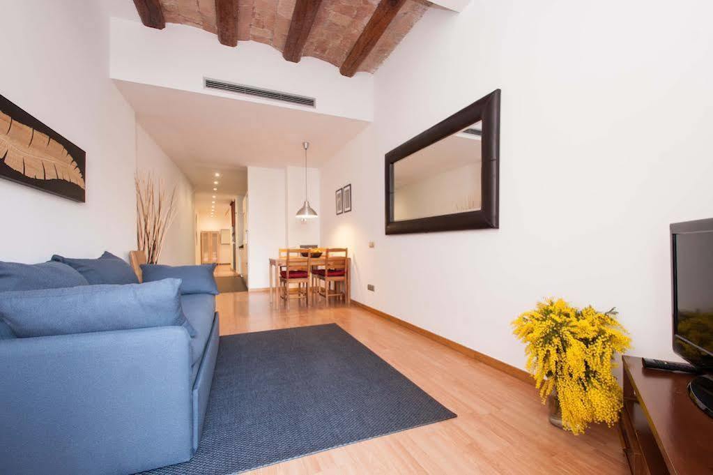 Short Stay Group Liceu Serviced Apartments Barcelona Exterior photo
